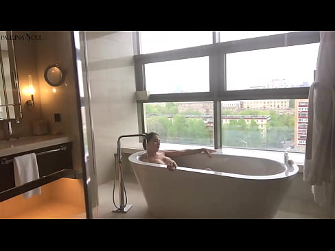 ❤️ Valtava babe runkkaa intohimoisesti pilluaan kylpyhuoneessa ❤️ Pornovideo at fi.mailkassa.ru